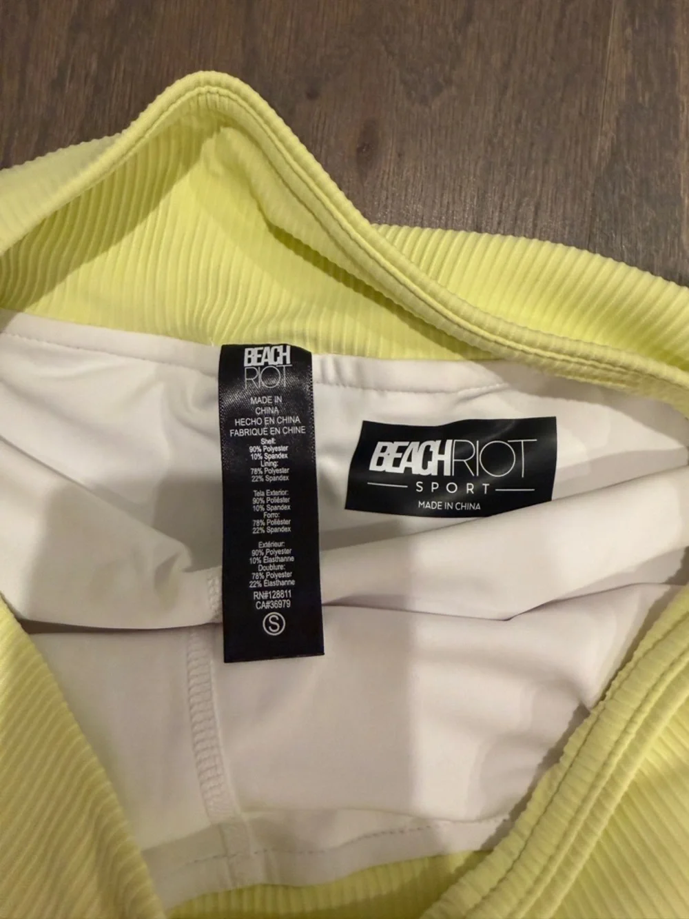 Beach Riot Set - Picture 6 of 6